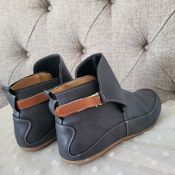 Very light boot! - Picture 7 of 8